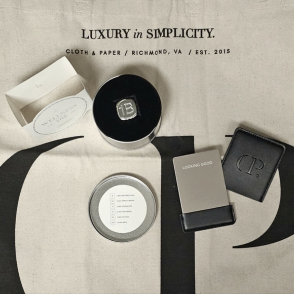 BRAND NEW Cloth and Paper Tote Bundle-5 - Picture 15 of 15